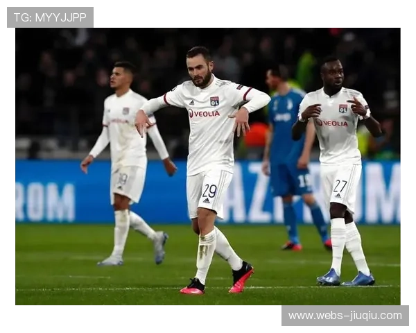 半场：里尔1-0昂热，主队控制场面并取得领先